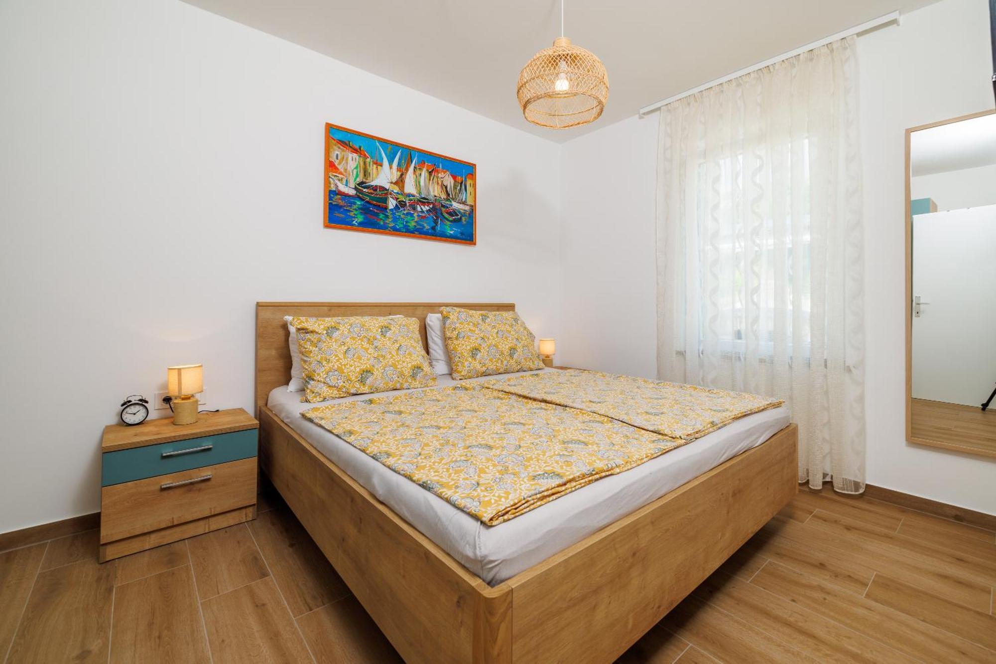 Apartmani Viktorija Jadranovo Exterior foto